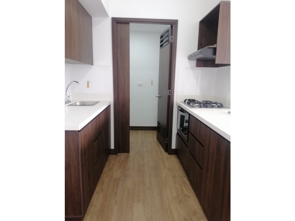 Apartamento de 2 alcobas en venta en Toledo, La Estrella, 58 m² · foto 4 de 16