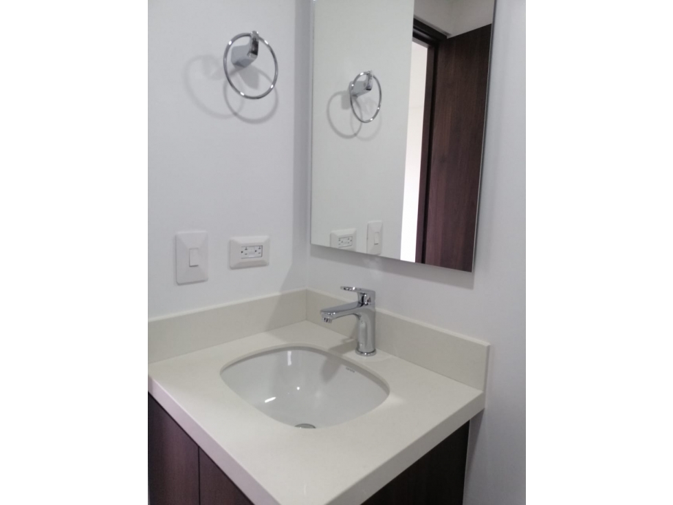 Apartamento de 2 alcobas en venta en Toledo, La Estrella, 58 m² · foto 11 de 16
