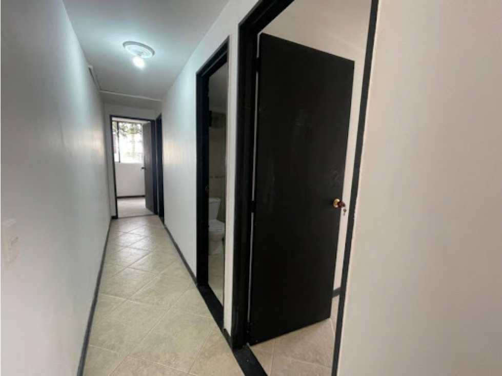 Apartamento en venta en El Poblado, Medellín · foto 11 de 24