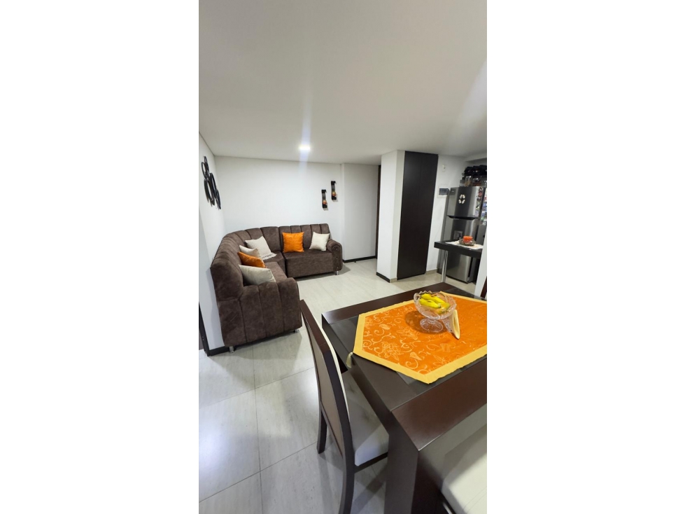 Apartamento en venta en Suramérica, La Estrella · foto 4 de 24