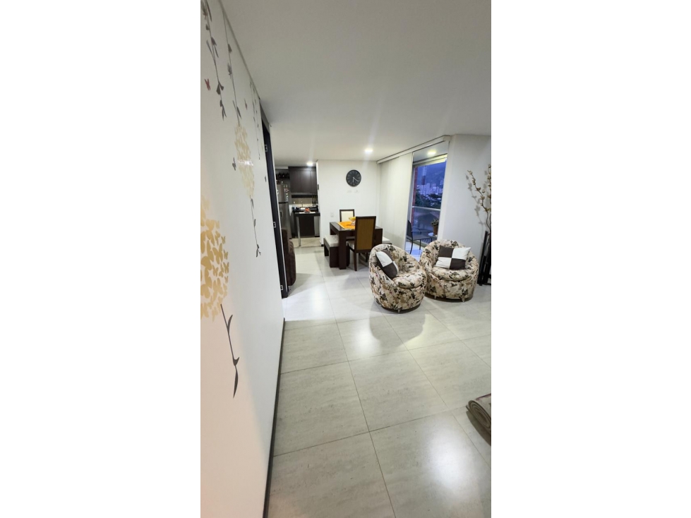 Apartamento en venta en Suramérica, La Estrella · foto 11 de 24