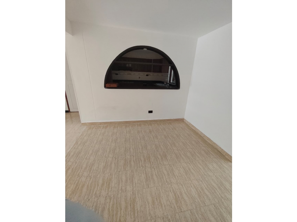Casa de 4 alcobas en venta en Monteazul, Sabaneta, 126 m² · foto 3 de 18