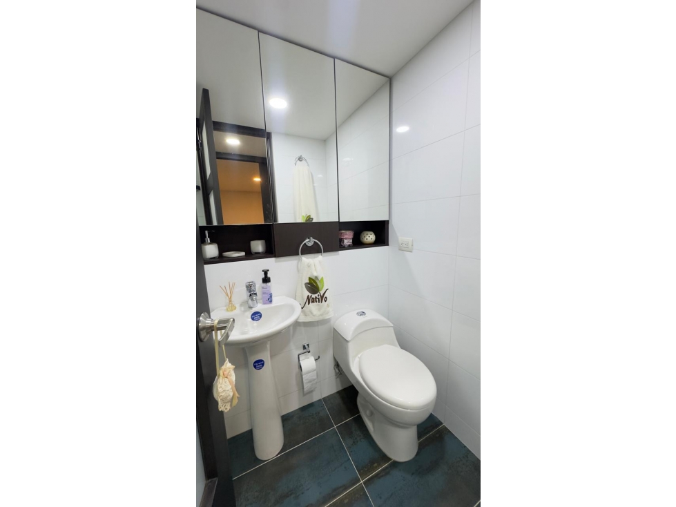Apartamento en venta en Suramérica, La Estrella · foto 15 de 24