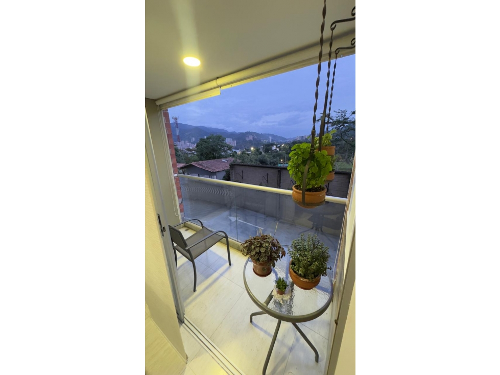 Apartamento en venta en Suramérica, La Estrella · foto 21 de 24