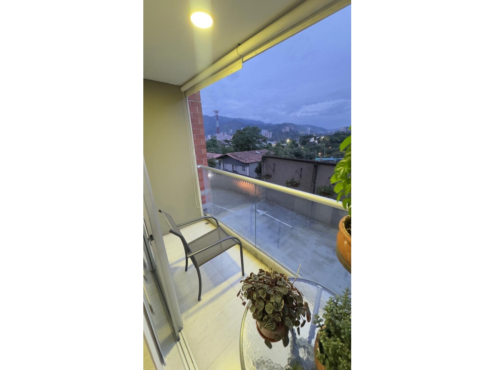 Apartamento en venta en Suramérica, La Estrella · foto 22 de 24