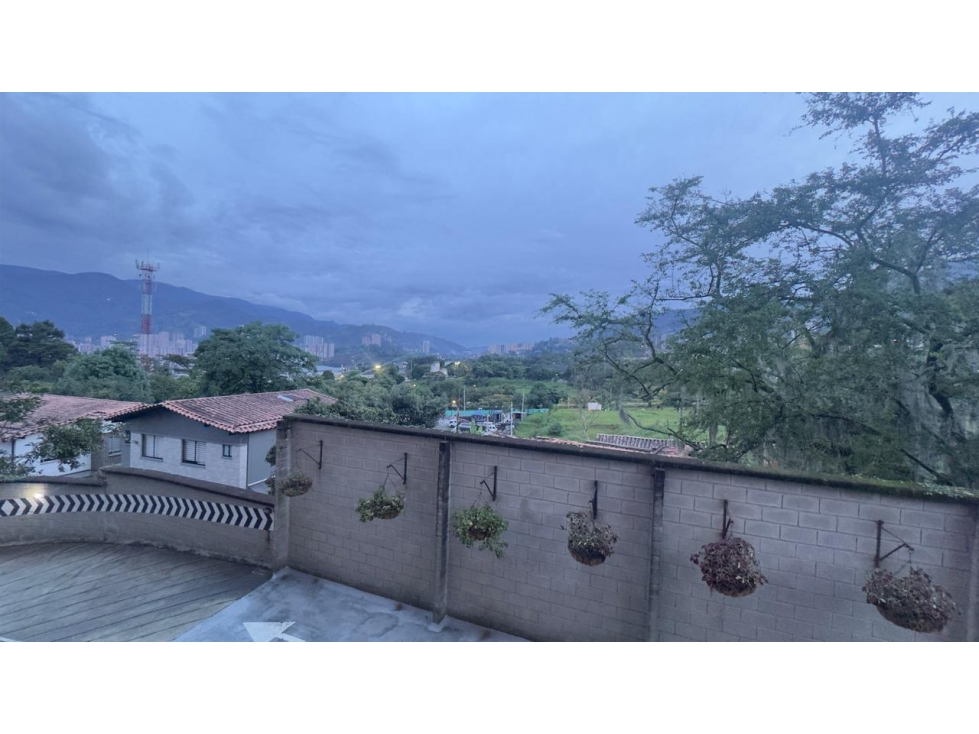 Apartamento en venta en Suramérica, La Estrella · foto 24 de 24
