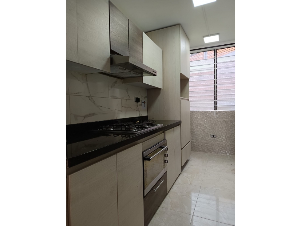 Apartamento en venta en Loma Del Indio, Medellín · foto 4 de 20