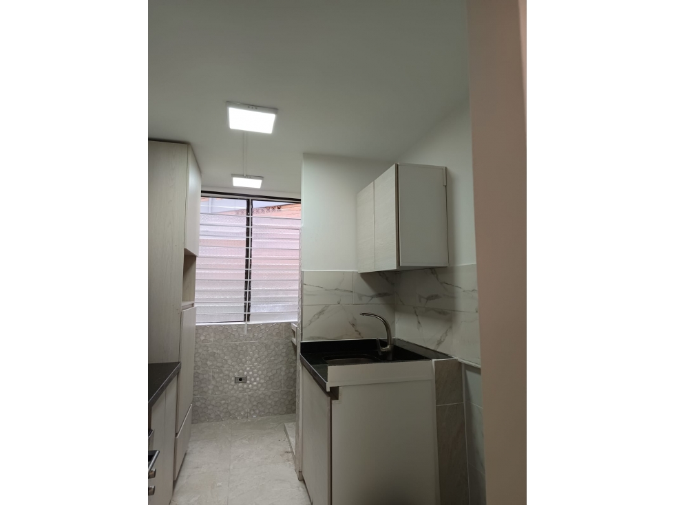 Apartamento en venta en Loma Del Indio, Medellín · foto 6 de 20