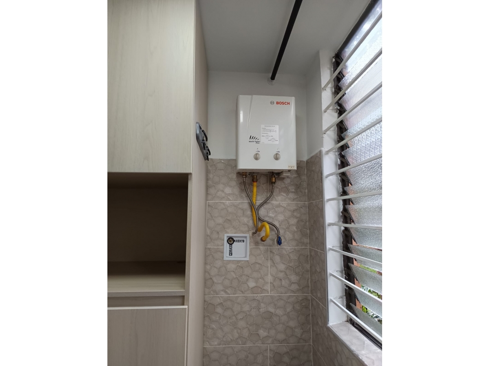 Apartamento en venta en Loma Del Indio, Medellín · foto 8 de 20