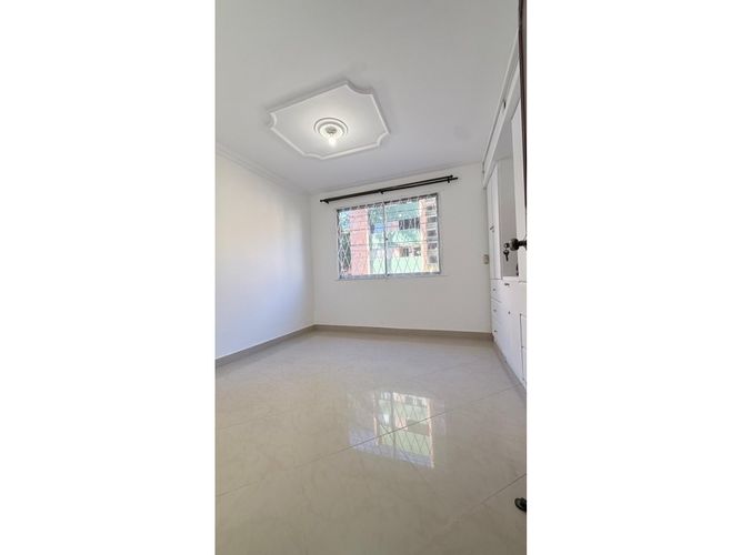 Apartamento en venta en La America, Medellín · foto 7 de 24