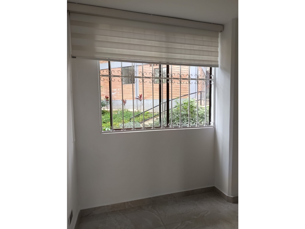 Apartamento en venta en Loma Del Indio, Medellín · foto 13 de 20