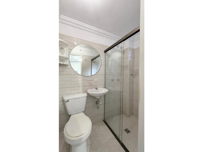 Apartamento en venta en La America, Medellín · foto 14 de 24