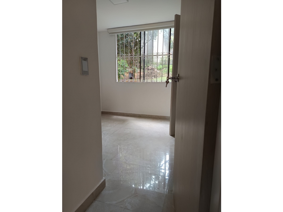 Apartamento en venta en Loma Del Indio, Medellín · foto 16 de 20