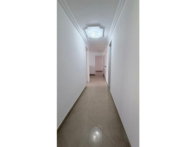 Apartamento en venta en La America, Medellín · foto 15 de 24