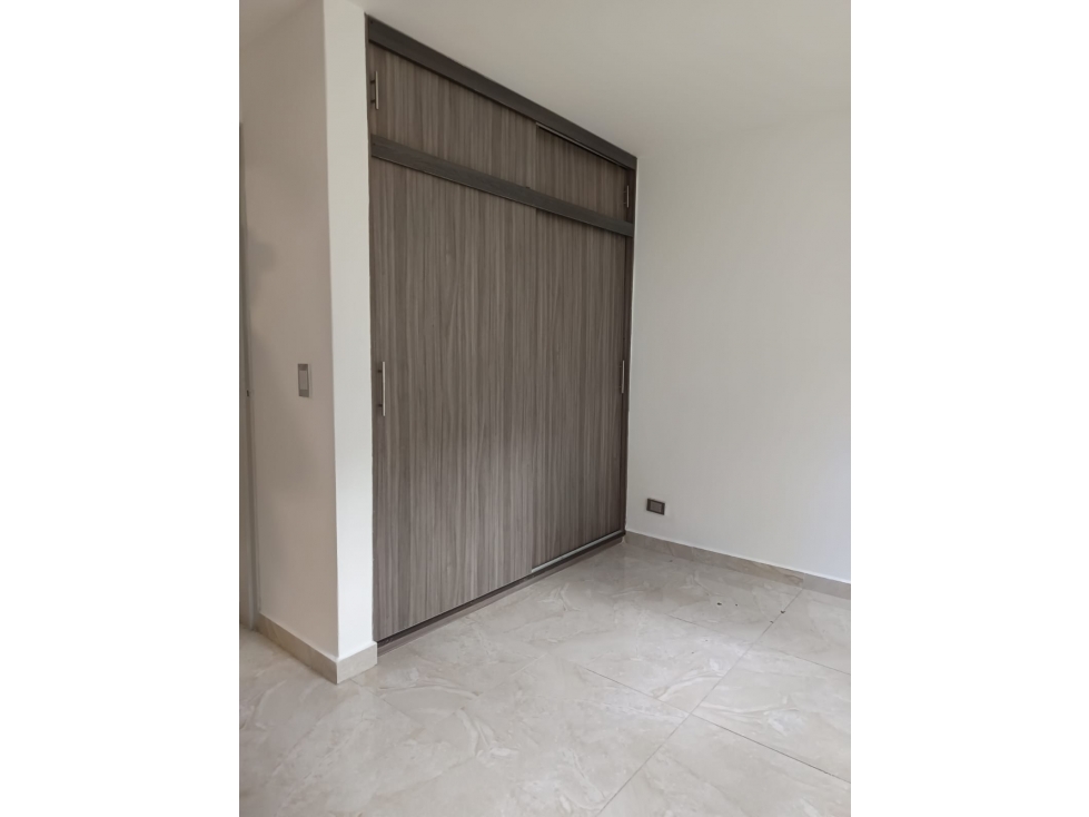 Apartamento en venta en Loma Del Indio, Medellín · foto 20 de 20