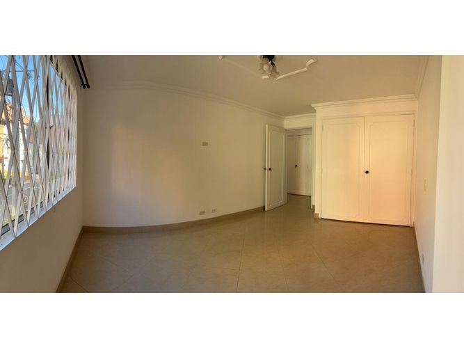 Apartamento en venta en La America, Medellín · foto 19 de 24