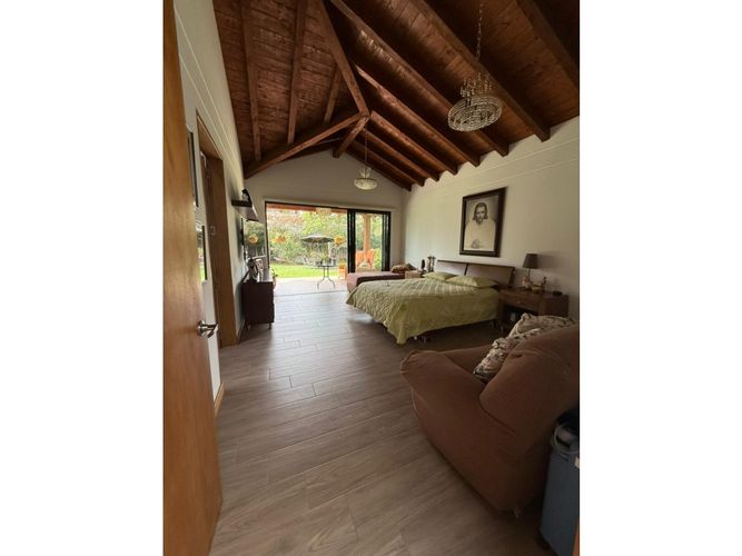 Casa de 4 alcobas en venta en Llano Grande, Rionegro, 460 m² · foto 12 de 14