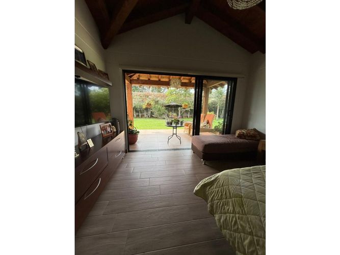 Casa de 4 alcobas en venta en Llano Grande, Rionegro, 460 m² · foto 14 de 14
