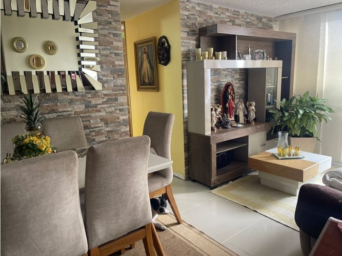 Apartamento de 2 alcobas en venta en Los Alcazares, Sabaneta, 56 m² · foto 2 de 13
