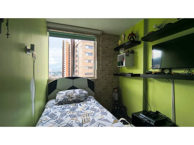 Apartamento de 2 alcobas en venta en Los Alcazares, Sabaneta, 56 m² · foto 3 de 13