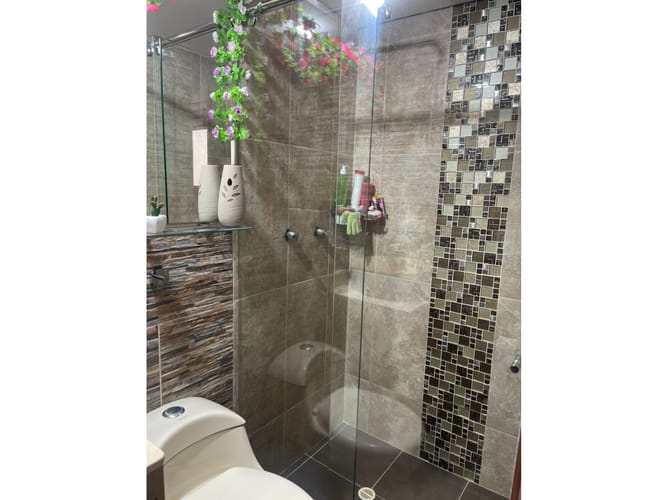 Apartamento de 2 alcobas en venta en Los Alcazares, Sabaneta, 56 m² · foto 5 de 13