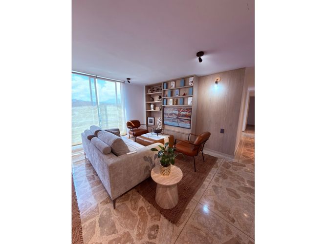 Apartamento en venta en El Poblado, Medellín · foto 6 de 24
