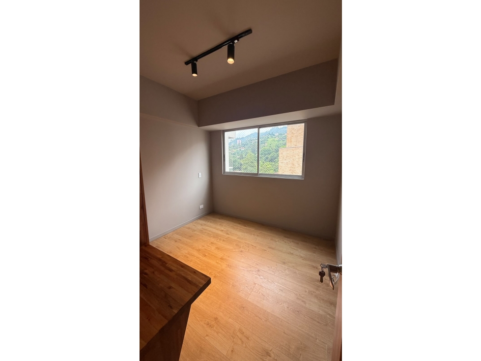 Apartamento en venta en El Carmelo Ii, Sabaneta · foto 14 de 24