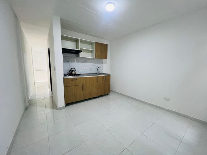 Casa de 5 alcobas en venta en Sector Lago Uribe, Pereira, 240 m² · foto 3 de 24