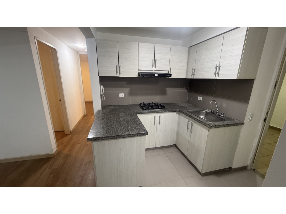 Apartamento de 3 habitaciones en venta en Tintala, Bogotá — imagen 1 de 16
