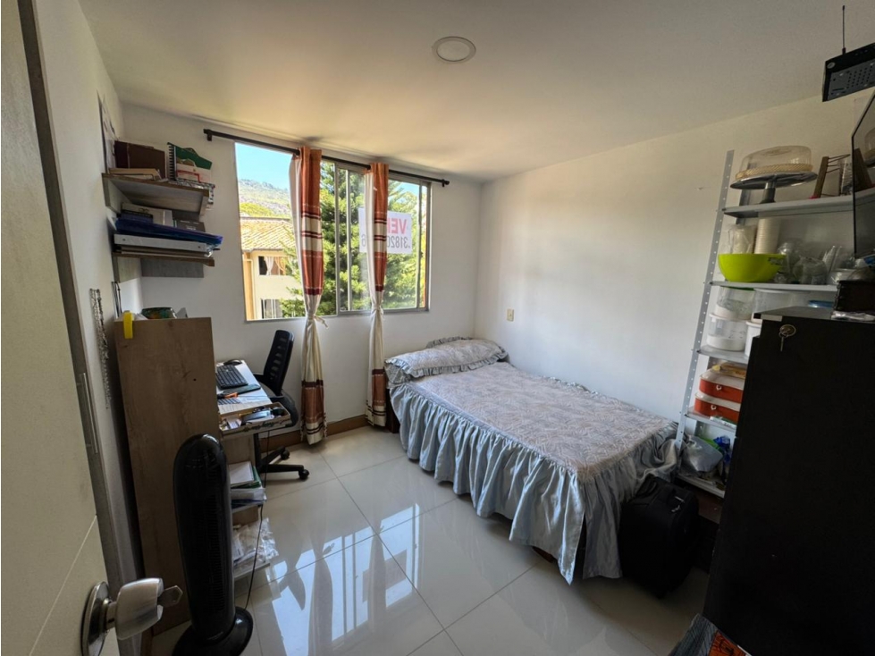Apartamento en venta en La Pilarica, Medellín · foto 5 de 24