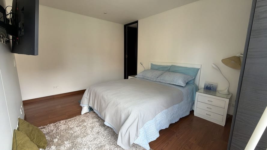 Apartamento de 1 alcoba en arriendo en Chico Norte, Bogotá, 57 m² · foto 8 de 24