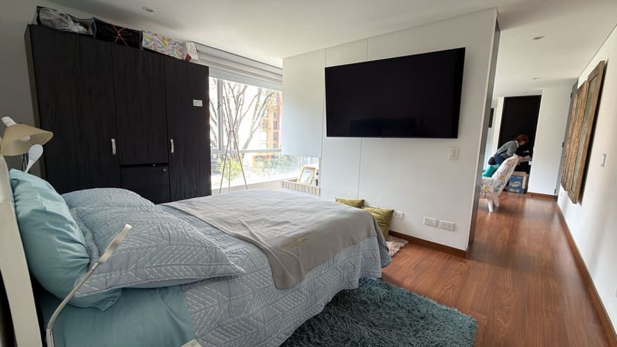 Apartamento de 1 alcoba en arriendo en Chico Norte, Bogotá, 57 m² · foto 13 de 24