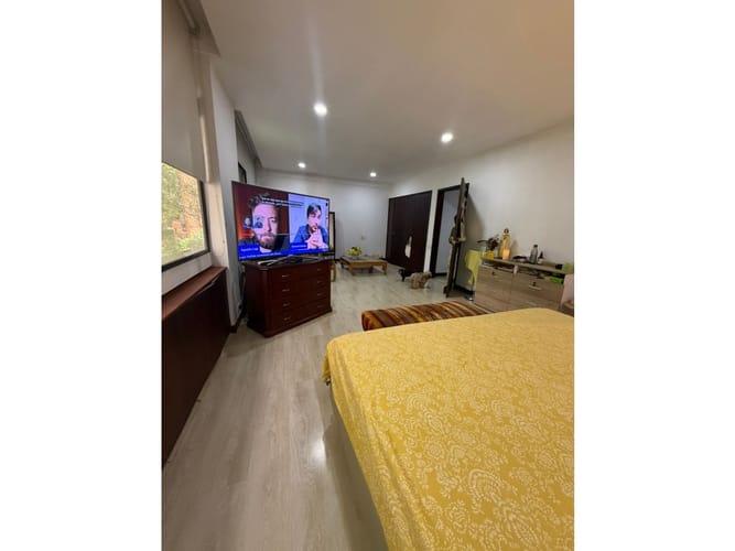 Apartamento de 3 alcobas en venta en La Tomatera, Medellín, 306 m² · foto 7 de 19