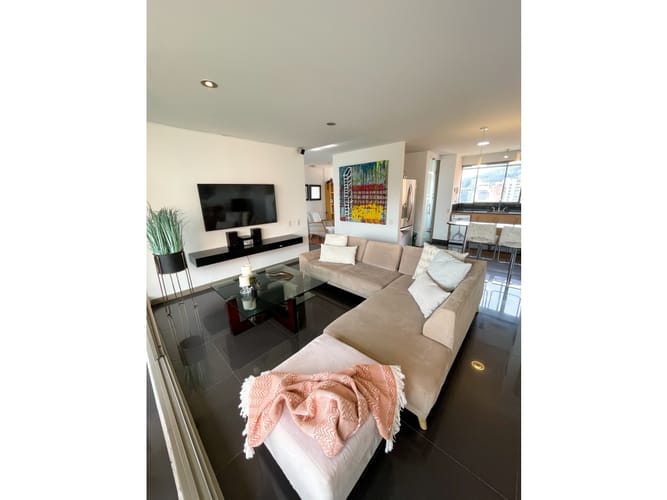 Apartamento de 2 alcobas en venta en Transversal Inferior, Medellín, 107 m² · foto 3 de 20