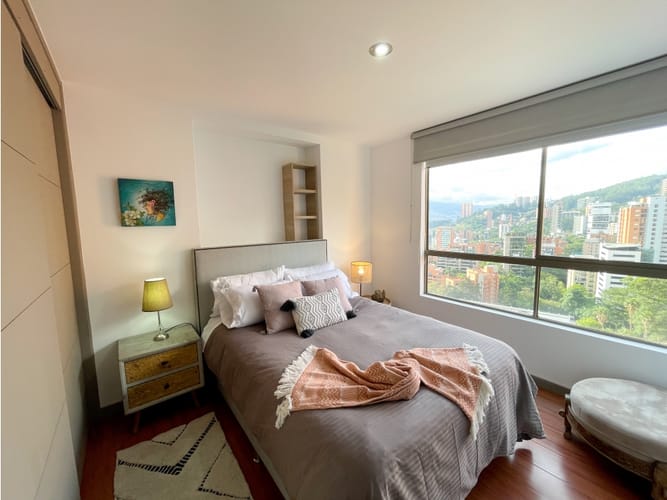 Apartamento de 2 alcobas en venta en Transversal Inferior, Medellín, 107 m² · foto 13 de 20
