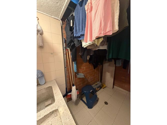 Casa de 3 alcobas en venta en Diego Echavarría, Medellín, 156 m² · foto 13 de 24