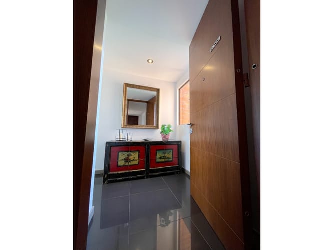 Apartamento de 2 alcobas en venta en Transversal Inferior, Medellín, 107 m² · foto 19 de 20