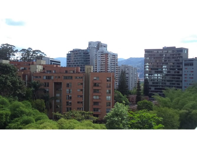 Apartamento de 3 alcobas en venta en Alejandria, Medellín, 272 m² · foto 5 de 24