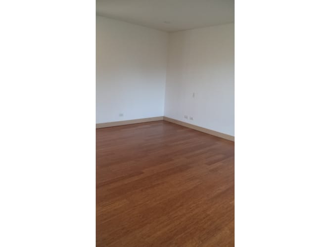 Apartamento de 3 alcobas en venta en Alejandria, Medellín, 272 m² · foto 20 de 24
