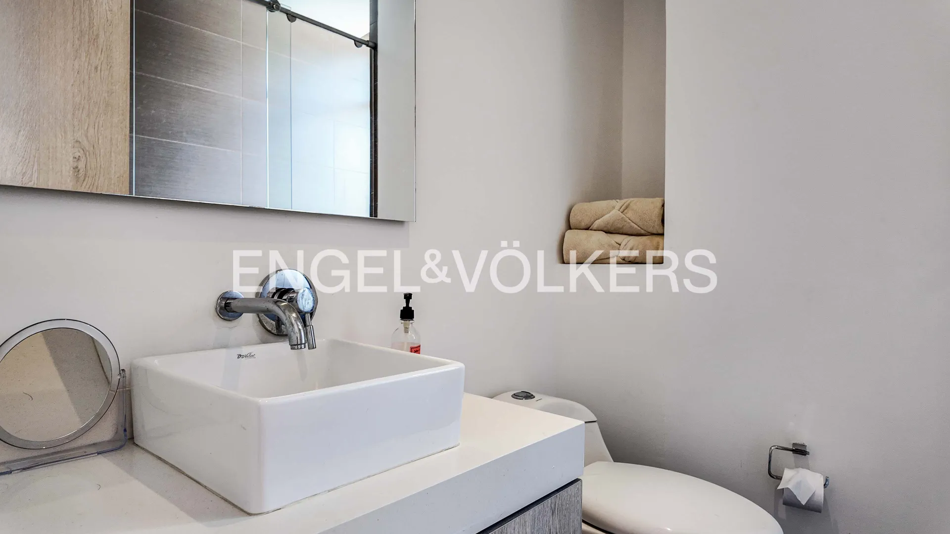 Apartamento en venta en Loma Benedictinos, Medellín · foto 13 de 18
