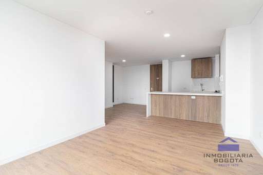 Apartamento en arriendo en Verbenal San Antonio, Bogotá · foto 4 de 20