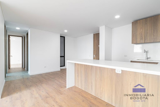 Apartamento en arriendo en Verbenal San Antonio, Bogotá · foto 5 de 20