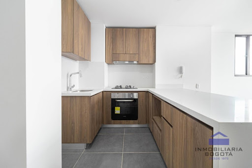 Apartamento en arriendo en Verbenal San Antonio, Bogotá · foto 6 de 20