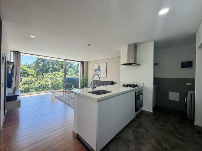 Apartamento de 1 alcoba en venta en El Campestre, Medellín, 63 m² · foto 3 de 9