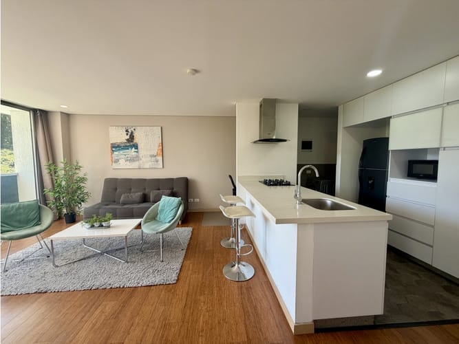 Apartamento de 1 alcoba en venta en El Campestre, Medellín, 63 m² · foto 5 de 9