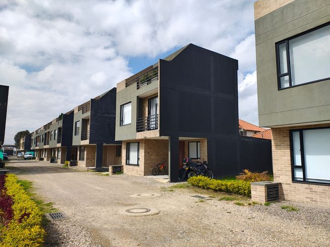 Lote en venta en Camino La Floresta, Chía, 74 m² · foto 3 de 20