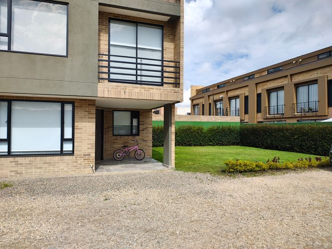 Lote en venta en Camino La Floresta, Chía, 74 m² · foto 6 de 20