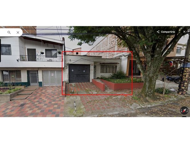 Casa de 4 alcobas en venta en San Javier No.1, Medellín, 245 m² · foto 2 de 3