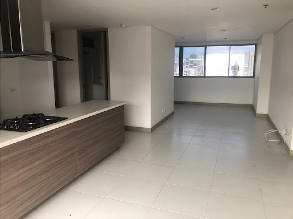 Apartamento en venta en Castropol, Medellín · foto 3 de 18