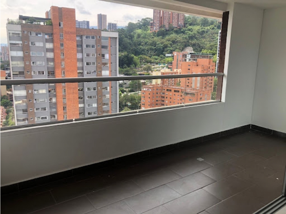 Apartamento en venta en Castropol, Medellín · foto 6 de 18